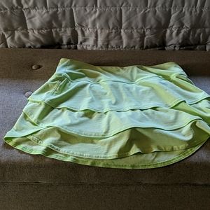 Soft lime Athleta tennis skirt